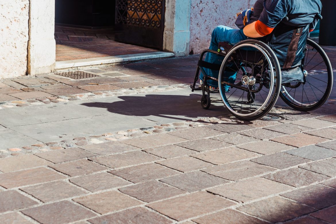 accesibilidad en edificios antiguos en Asturias